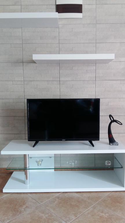 Apartments Ema วีร์ ภายนอก รูปภาพ